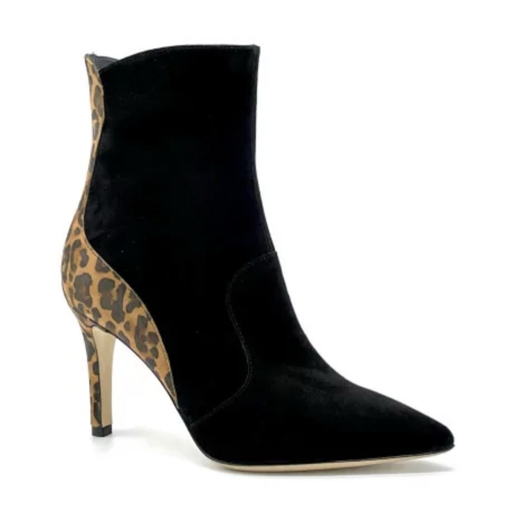 Violet & Red Quintin Black and Leopard Print Suede Heeled Bootie Size 8.5